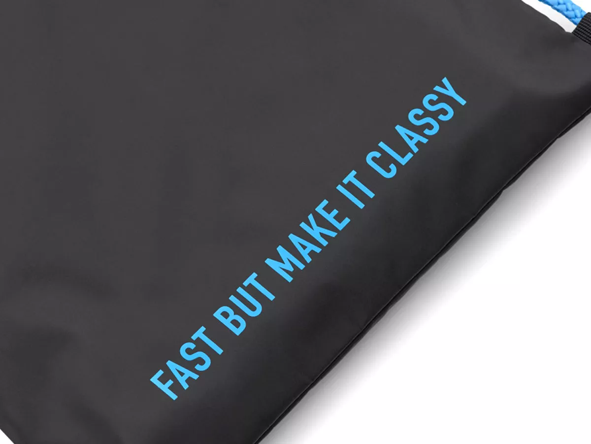 Vespa ryggsäck gympapåse svart