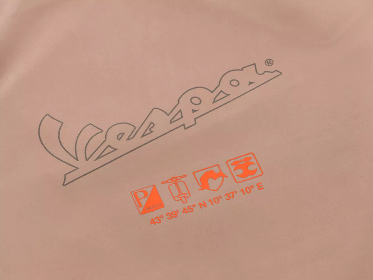 Vespa ryggsäck gympapåse beige