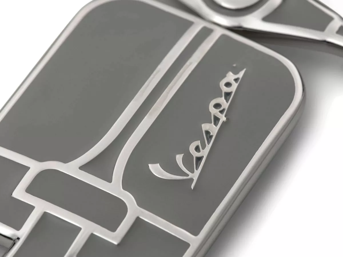 Vespa sleutelhanger grijs