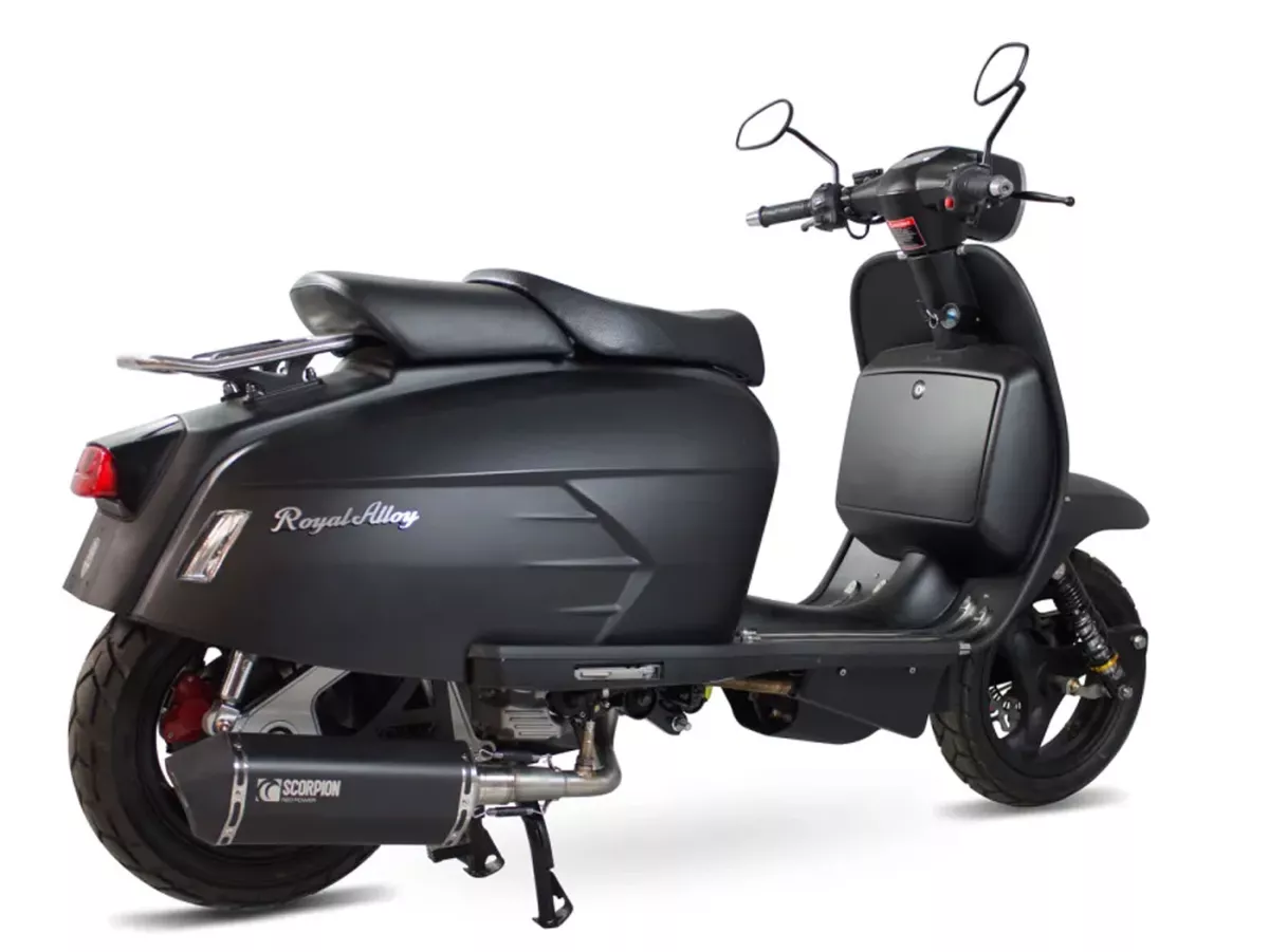 Uitlaat -SCORPION- Serket Parallel - Royal Alloy GP 200 LC - zwart gecoat