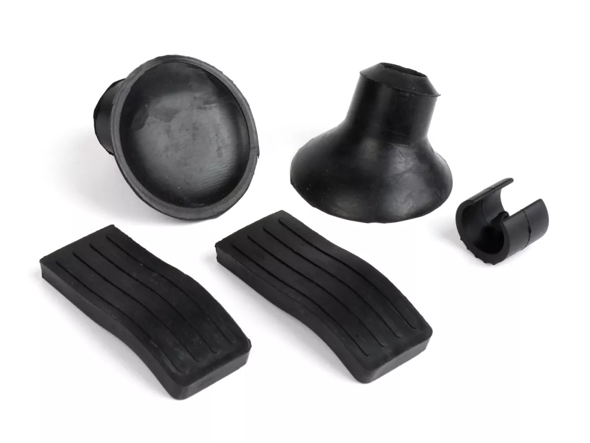 Opvouwbaar voorrek rubberset -OEM KWALITEIT- Vespa Smallframe, Vespa Largeframe, Vespa GTS, GTV, GTS Super, Lambretta (Series 1-3) LI, LIS, SX, TV, GP/DL - 5 stuks.