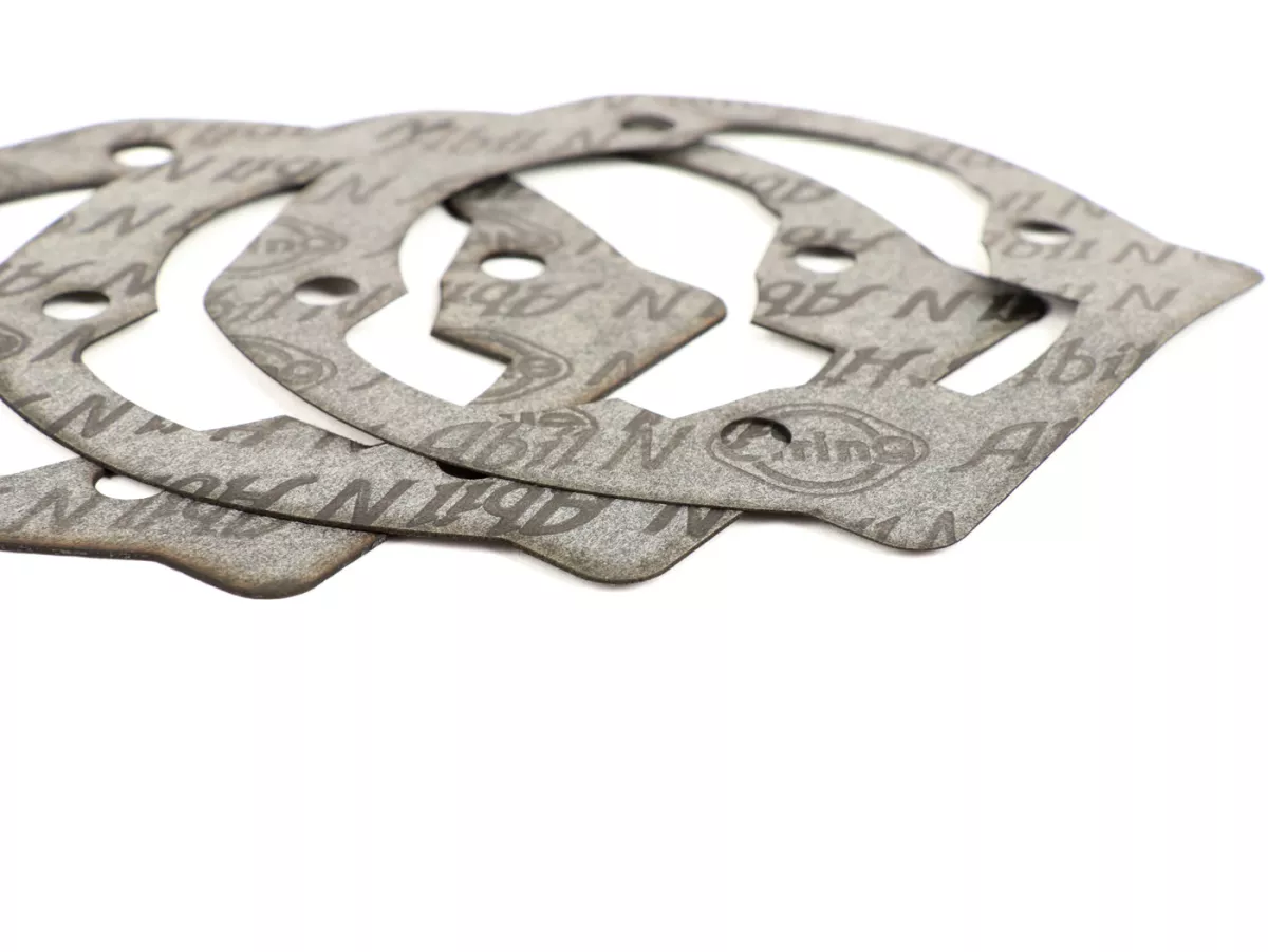 Gasket set cylinder/reed valve intake  -QUATTRINI M1XL 172cc- 0.25mm/0.50mm/0.75mm, 3 transfer ports- Vespa PX125, PX150, Cosa125, Cosa150, GTR125, TS125, Sprint Veloce (VLB1T 0150001-)