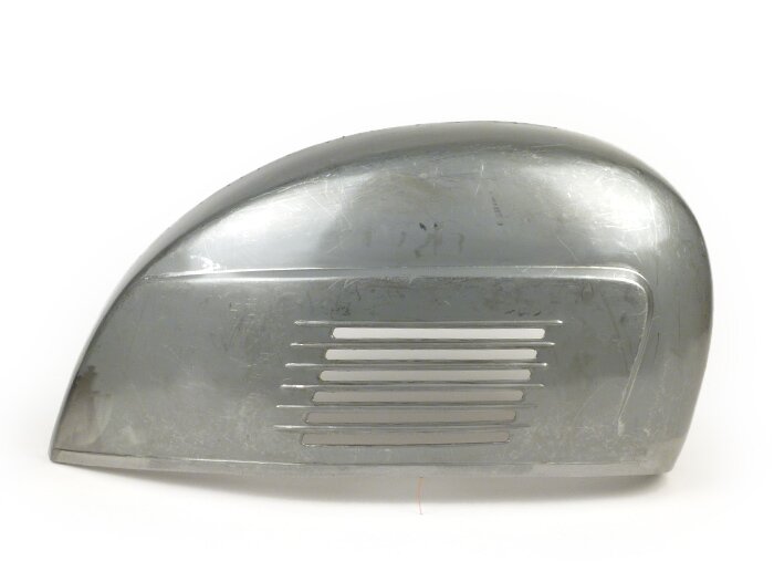Tapa lateral derecha -CALIDAD OEM- Vespa Sprint150 (VLB1T), GT125 (VNL2T), GTR125 (VNL2T) - metal, moldeado
