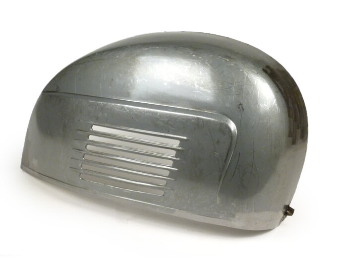 Tapa lateral derecha -CALIDAD OEM- Vespa Sprint150 (VLB1T), GT125 (VNL2T), GTR125 (VNL2T) - metal, moldeado