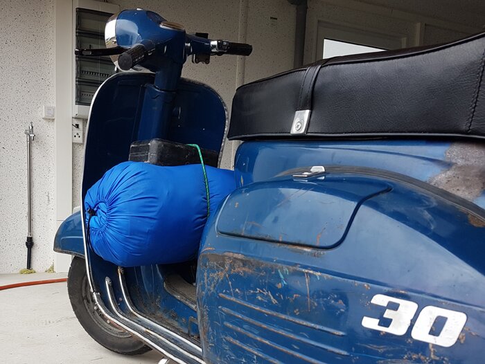 Bagagedrager voor -MRP voor beenbeschermer (binnen)- Vespa 50-150 ccm Smallframe/Largeframe, V50, 50N, PV125, ET3, VNA, VNB, VBA, VBB, Super, GL, T4, Sprint, GT, GTR - roestvrij staal