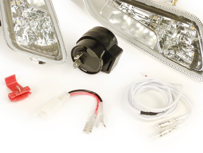 Knipperlichtenset -POWER 1 LED dagrijlicht (E-markering)- Vespa Primavera, Sprint - wit - voor - helder glas