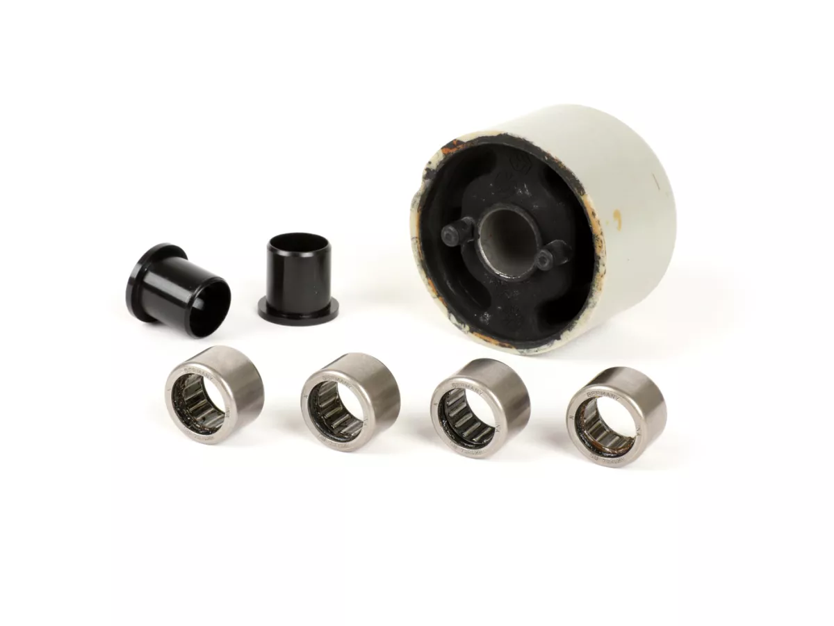 Kit revisión basculante motor -PIAGGIO 4 tiempos, 125-300cc- Vespa GT125/200, GTL 125/200, GTS125/250/300, GTS i.e 125/300, GTV125/250/300, Aprilia Sportcity 125 (ZD4SG), SR Max (ZAPM356, ZAPM357), Gilera Runner DNA, Nexus 125/250/300, Runner VX125, VXR18