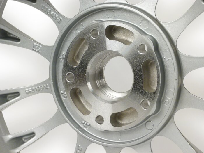 Cerchio anteriore -PIAGGIO 3.00-12 pollici - 14 raggi - Vespa Sprint 50-150 ccm - grigio argento