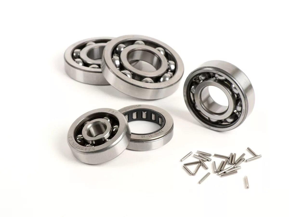 Ball bearing set for engine -SCOOTER CENTER- Vespa Largeframe GT125 (VNL2T 30001-30742, VNL2T 34501-60900), Sprint150 (VLB1T 01001-035095), Sprint150 (VLB1T 38601-73899)