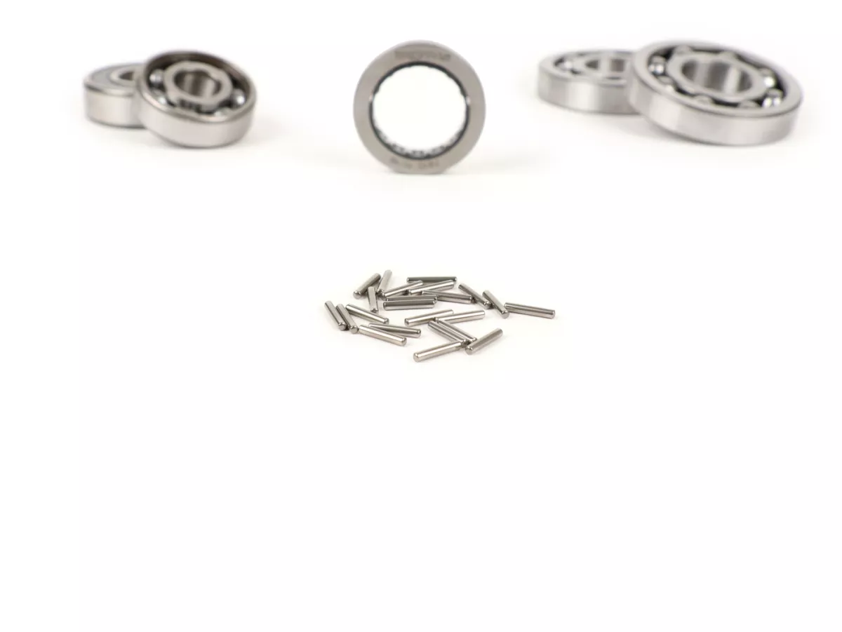 Ball bearing set for engine -SCOOTER CENTER- Vespa Largeframe GT125 (VNL2T 30743-34500), Sprint150 (VLB1T 035096-038600), Super125 (VNC1T 11001-24899)
