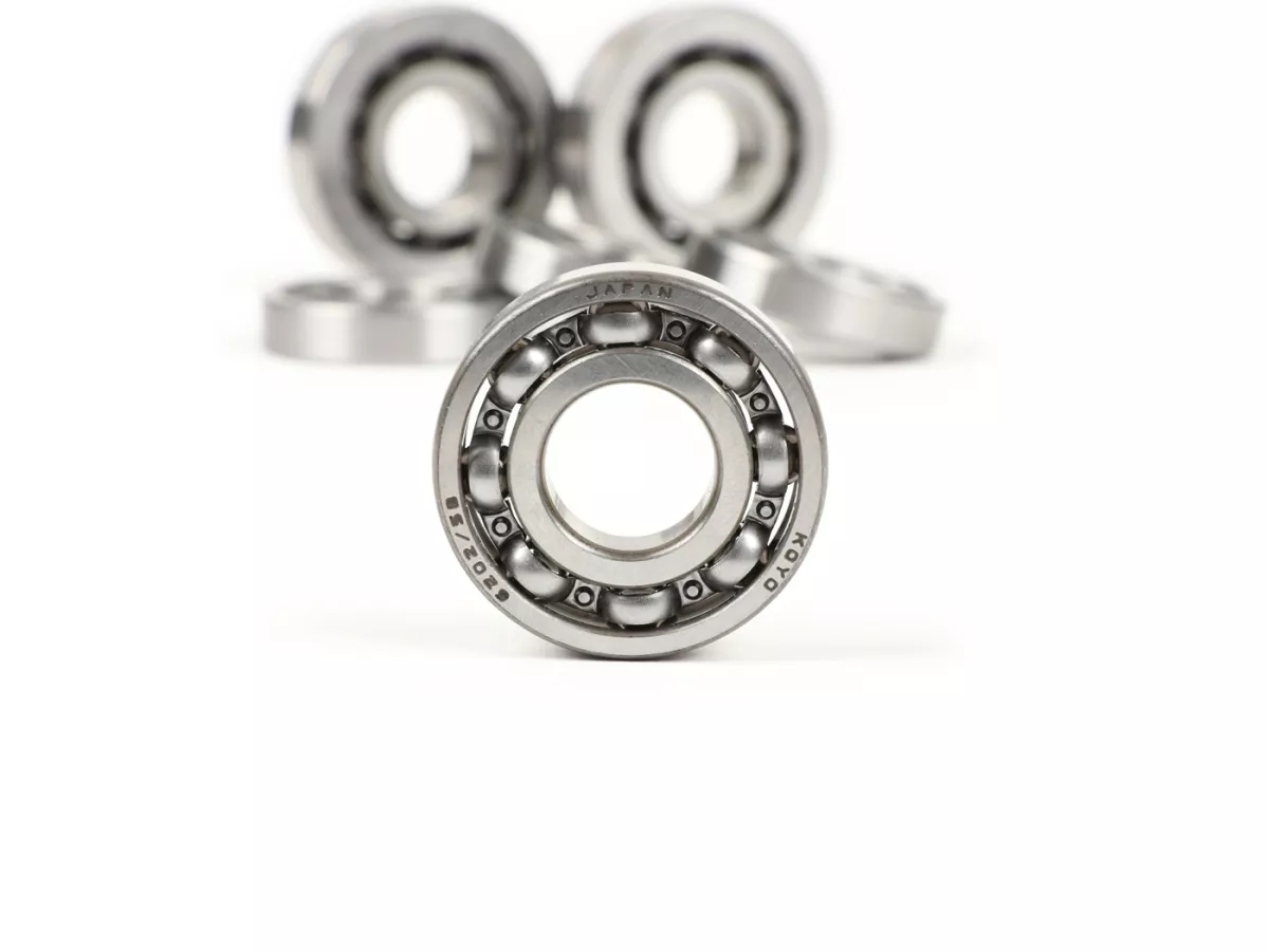 Ball bearing set for engine -SCOOTER CENTER- Vespa Wideframe V1-V15 (1948-1950), V30-V33 (1951-1952)