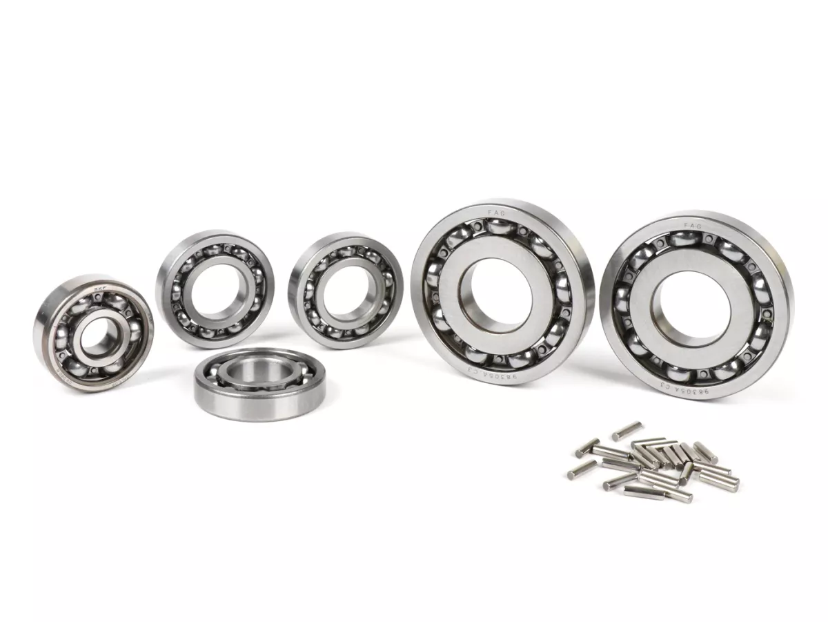 Set di cuscinetti a sfera motore -CENTRO DI SCOZIA- Vespa Wideframe VM1-VM2 (1953-1954), VN1-VN2 (VN2T-100074) (1955-1956), VL1-VL2 (1954-1957)