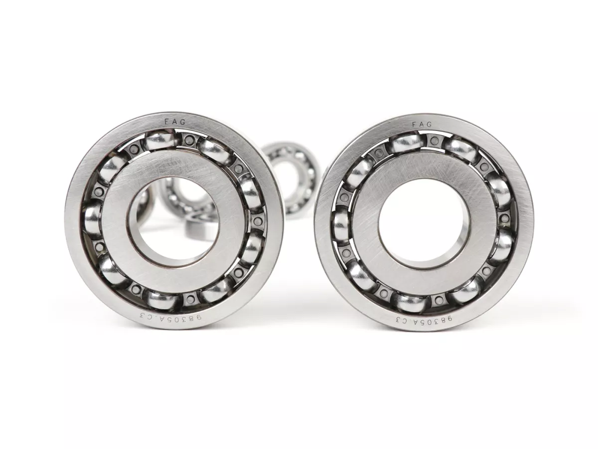 Set di cuscinetti a sfera motore -CENTRO DI SCOZIA- Vespa Wideframe VM1-VM2 (1953-1954), VN1-VN2 (VN2T-100074) (1955-1956), VL1-VL2 (1954-1957)