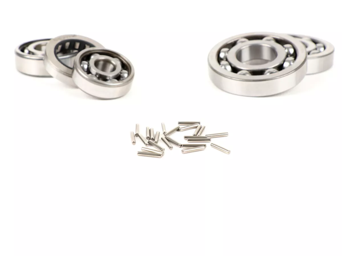 Set cuscinetti a sfere motore -SCOOTER CENTER- Vespa Largeframe Super125 (VNC1T -011000), VNA1T, VNA2T, VNB1, VNB2T, VNB3T, VNB4T, VNB5T, VNB6T, VBA1T, VBB1T, VBB2T, VGLA, VGLB, GL150 (VLA1M -050118), VNT1, VNT2