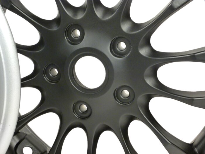 Velgenset incl. ombouwset -PIAGGIO 3.00-12 inch - 14 spaken- type Vespa Sprint 50-150 ccm - geschikt voor Vespa GT, GTL, GTS 125-300, GTV - zwarte mat/zilveren velg