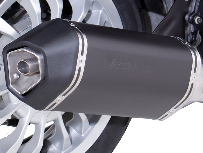 Knalpot -REMUS (dengan konverter katalitik) Ø = 65mm- Vespa Vespa Primavera 125-150ie 3V iGet (2016-, Euro 4), Vespa Sprint 125-150ie 3V iGet (2016-, Euro 4) - baja tahan karat berwarna hitam