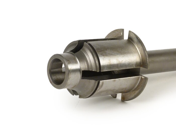 Arbre sortie -QUALITÉ OEM, M14- Vespa VNA, VNB, VBB, VBA1T, 150GL (VLA1T), 150 T4 (VGLA, VGLB), Sprint150 (VLB1T, -073899), GT125 (VNL2T, -60899), Super 125 (VNC1T, -024899), Super 150 (VBC1T, -70199)