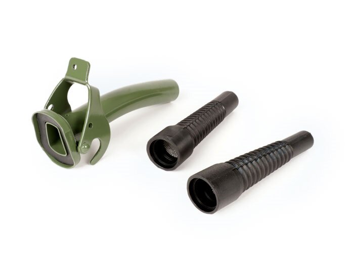 Tankvulopening - schenktuit - uitlaatpijp -OEM KWALITEIT, metaal Ø=30mm- incl. twee rubber adapters L=150mm voor diesel (Ø20mm) + benzine (Ø25mm) - geschikt voor FA ITALIA benzineblikken