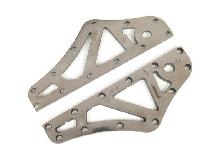 Placa de refuerzo para bastidor -PLC CORSE- Vespa PX, Rally, Sprint, TS, GT, GTR, GL, SS180, GS160)