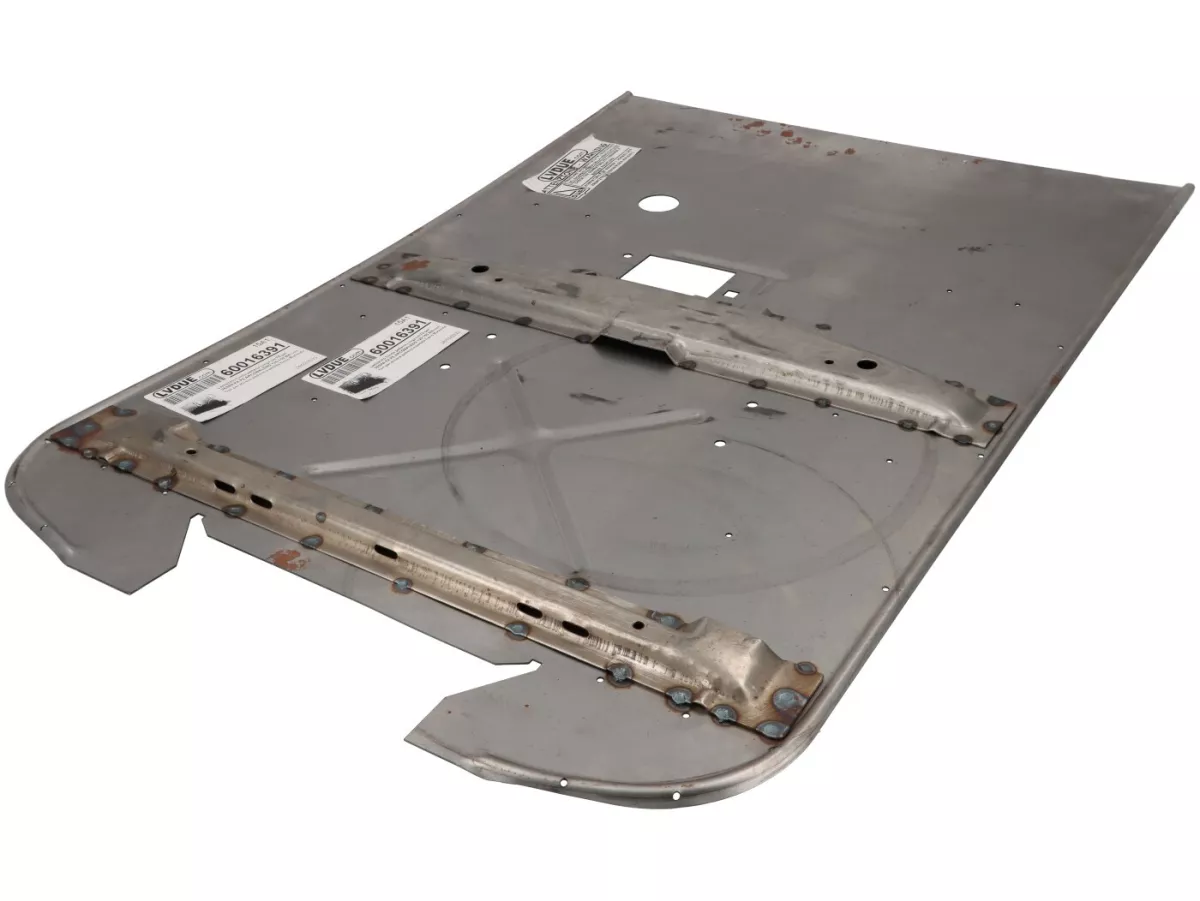 Floor board XL -OEM QUALITY, Premium- Vespa PX (1977-1984), P80X, P125X, P125E, P150X, P150E, P200E - with round hole for brake pedal