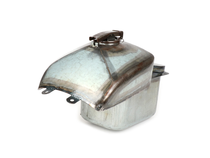 Tank -PREMIUM, geolied plaatstaal, Sei Giorni- Vespa V30-V33, Hoffmann (-1951)