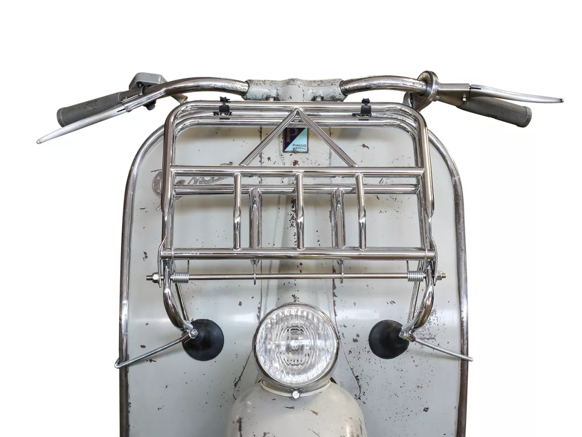 Opklapbaar bagagerek vooraan -ULMA NANUCCI Style- Vespa Largeframe Rally, Sprint, SS180, GS160, GT, GTR, GL, Super, VBB, VBA, VNA, VNB, Vespa Wideframe GS150, VL, VB, VM, VN, V1-15, V30-33, Motovespa Largeframe 150 GS, 150 Sprint, GT160 - Chroom