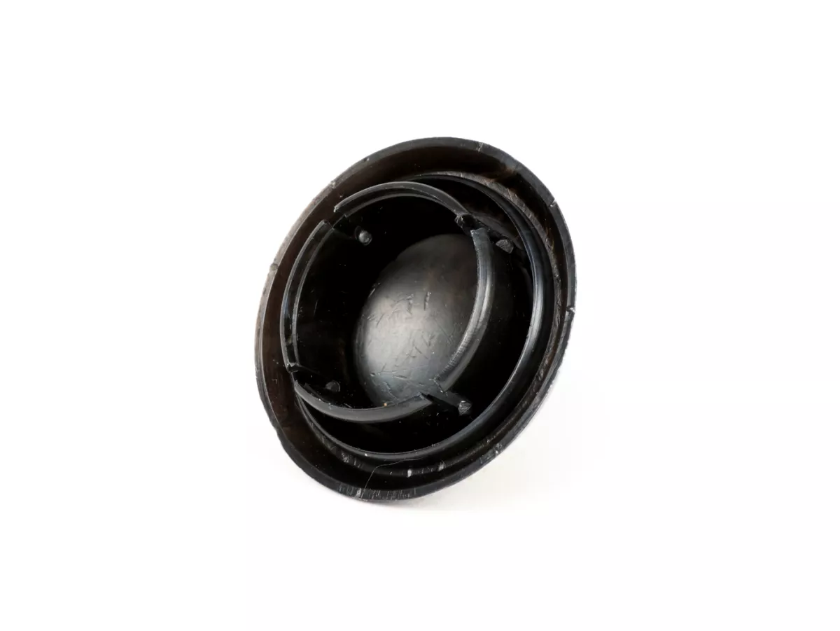 Afdekkap wielmoer / remtrommel Ø=39mm -OEM KWALITEIT voor Vespa PX (vanaf 1984), T5 125cc, Cosa, Gilera DNA 50, Piaggio Fly 50, Zip RST - zwart