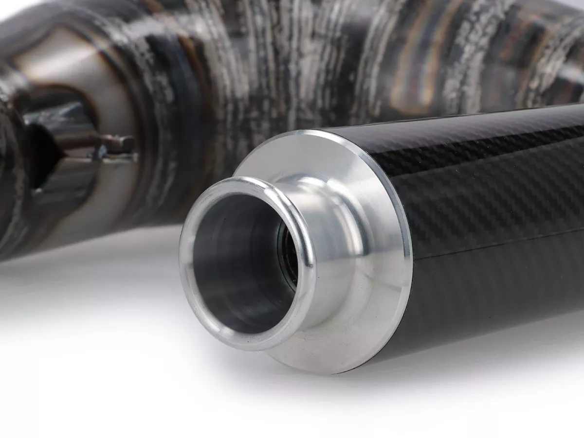 Échappement - EGIG PERFORMANCE Revo - pour Egig 220 Triple/Revo, silencieux arrière vissé - Vespa ET3, PV125 - Décalage de l'amortisseur nécessaire