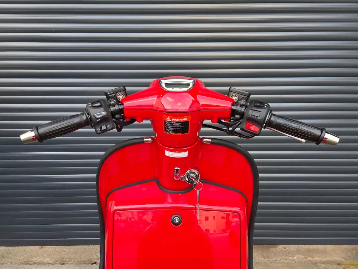 Manubrio, Drop Bar STD ScooterTec per Royal Alloy, GP125-350 (modelli con faro quadrato)