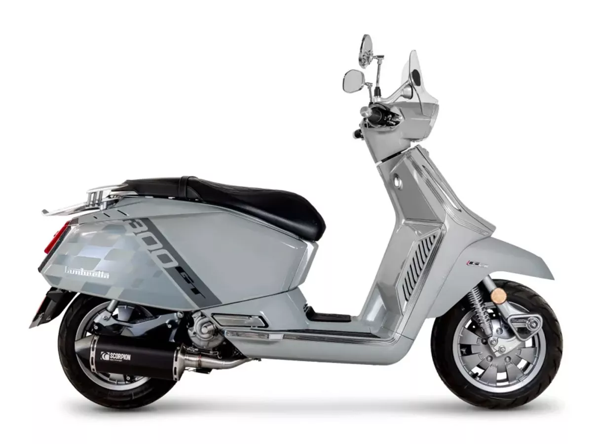 Auspuff SCORPION, Serket Parallel, schwarz beschichtet für Lambretta X300 Euro 5+ (2025-)