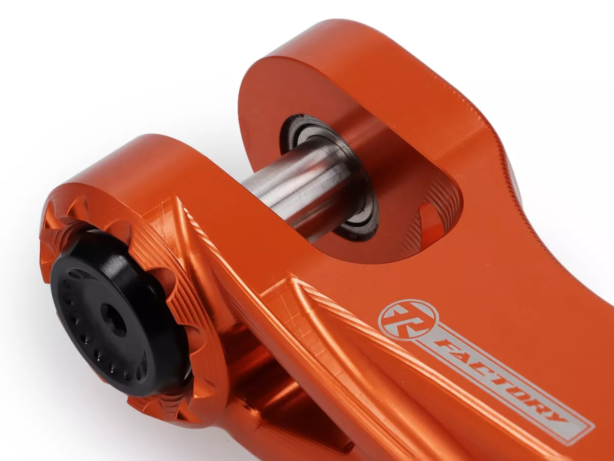 Forcellone TR Factory, arancione per Vespa GTS, GTS Super, GTV, GT 60, GT, GT L, Sprint, Primavera, LX, LXV, S, ET2, ET4, 946, Piaggio Zip, Sfera Hexagon