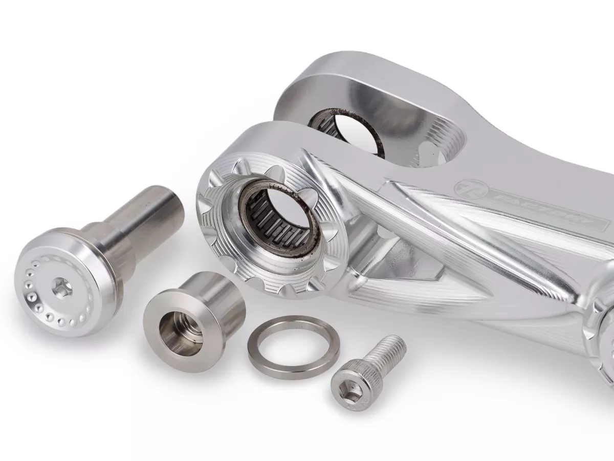 Forcellone TR Factory, argento per Vespa GTS, GTS Super, GTV, GT 60, GT, GT L, Sprint, Primavera, LX, LXV, S, ET2, ET4, 946, Piaggio Zip, Sfera Hexagon