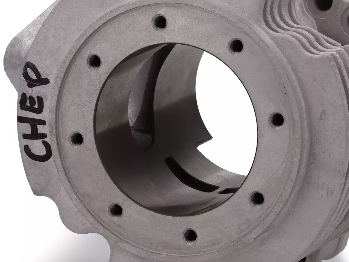 Cilinder - EGIG PERFORMANCE 'Cheb500' 220 cc, enkele uitlaatpoort (met de hand bewerkt),  boring Ø 68 mm, slag 60 mm, drijfstang 117 mm, Ø 34 mm inlaatspruitstuk – Vespa PV125, ET3 125, PK125