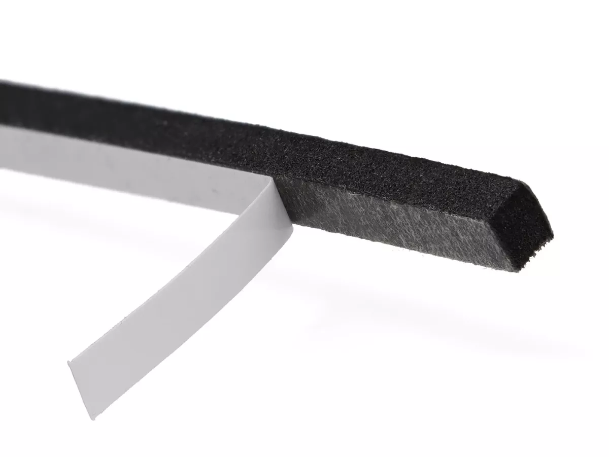 Dichtung Gepäckfachklappe Royal Alloy, schwarz für GP, TG, JPS 125-350ccm