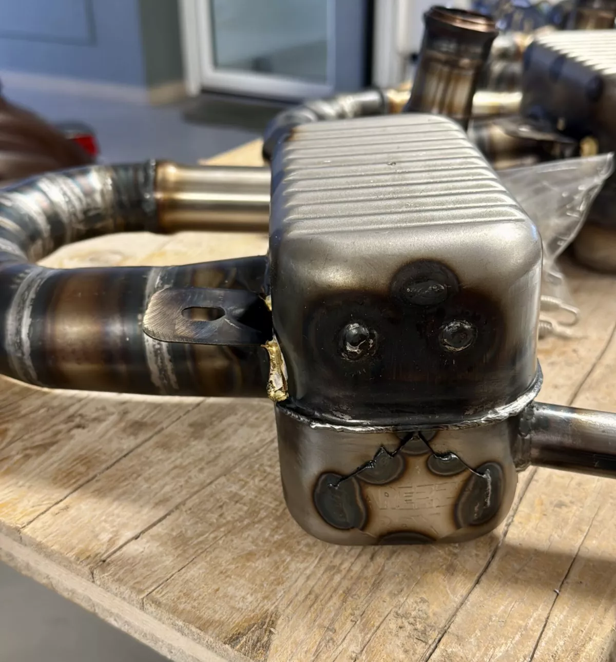 Auspuff -LARCHOTEK Carezza Box (für Zylinder Dolomiti 187 ccm) - Wideframe, Faro Basso - Vespa 1953-1959, VM, VN, ACMA, VB1T, VGL1T, VL1T