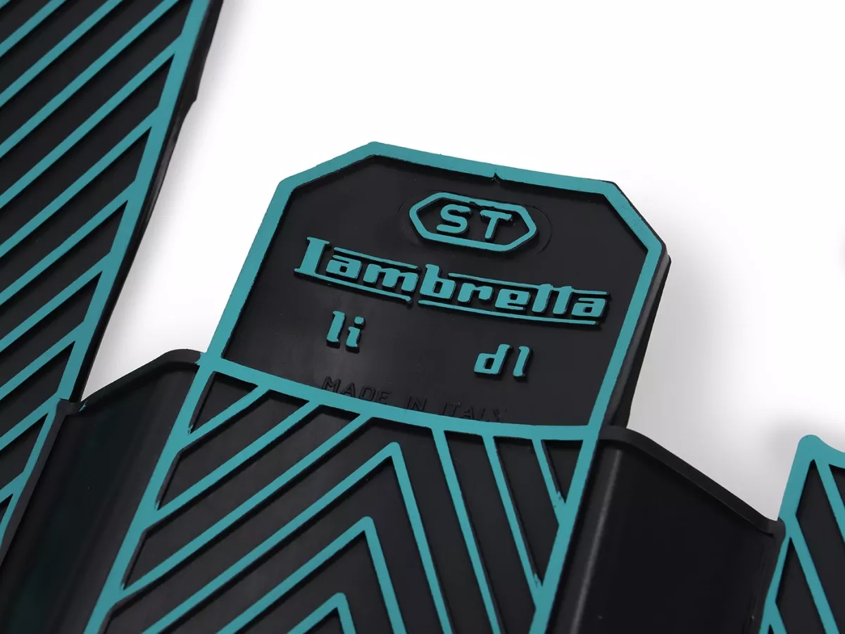 Tapis de sol « elegant » - SWISS TONY ITALIA - Lambretta LI (série 3), LIS, SX, TV (série 3), DL, GP - noir/turquoise