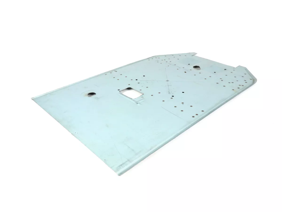 Floor board long version with X+K reinforcement -VESPA- V50 (V5A1T200000-), V50 L (V5A1T40000-), V50 S (V5SA1T31000-), V90 (V9A1T28001-), PV125, ET3