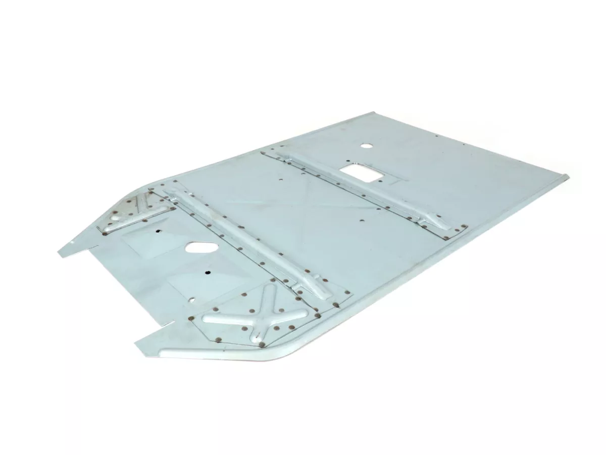 Floor board long version with X+K reinforcement -VESPA- V50 (V5A1T200000-), V50 L (V5A1T40000-), V50 S (V5SA1T31000-), V90 (V9A1T28001-), PV125, ET3
