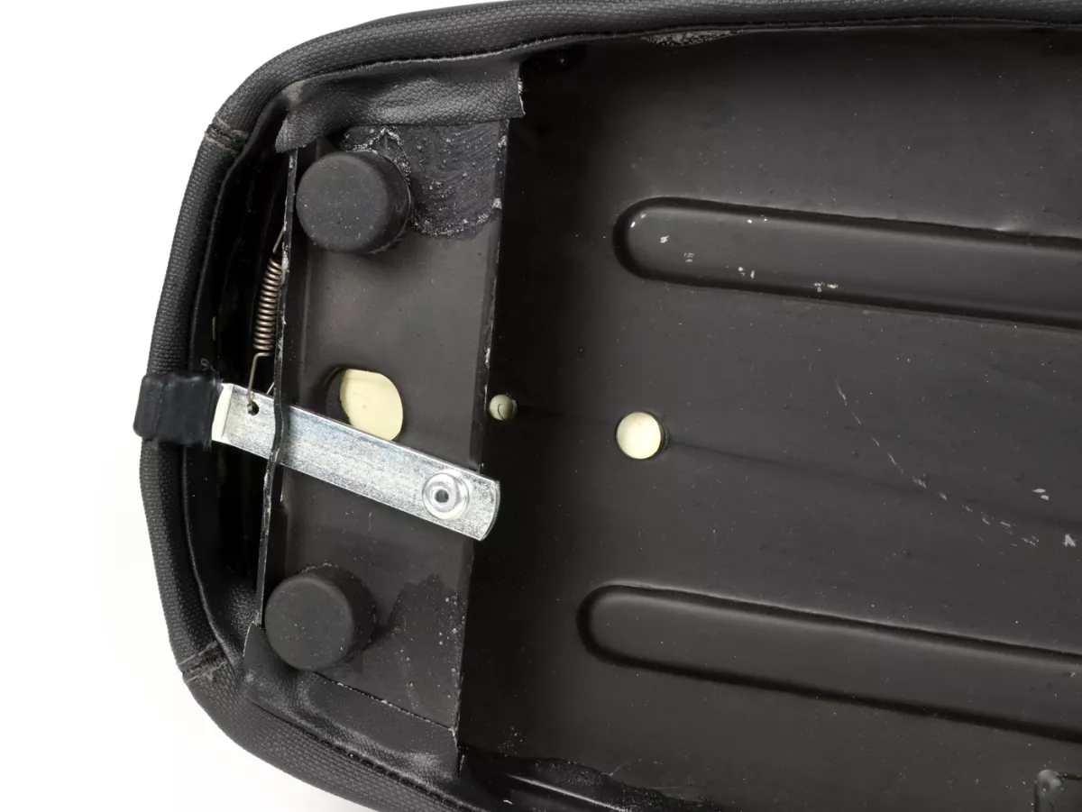Banco de asiento -PLC CORSE Touring, made by NISA ITALY- Vespa V50, PV125, ET3 - sin cerradura