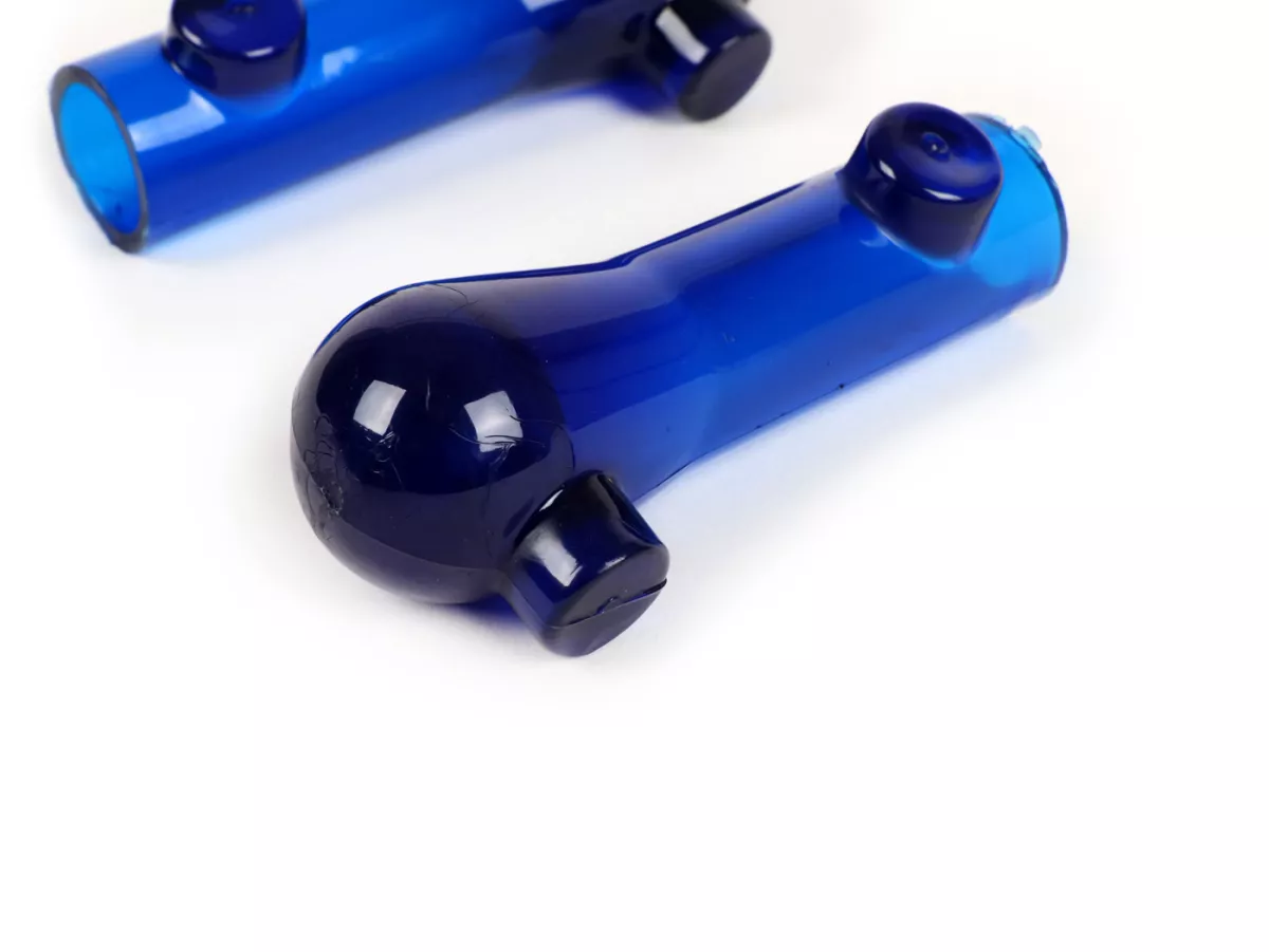 Center stand rubbers -IMPORT- Vespa Sprint150 (VLB1T), Rally180/200 (VSD1T/VSE1T), TS125 (VNL3T), GS160/GS4 (VSB1T), SS180 (VSC1T), GL150 (VLA1T), GT/GTR125 (VNL2T), Super, VNB3T-VNB6T, VBB1T (17451-), VBB2T - blue