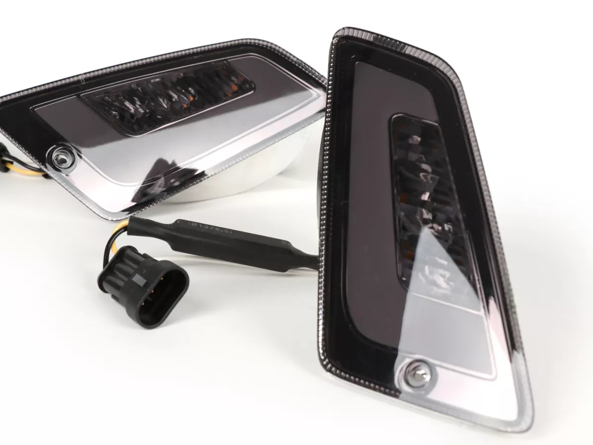 Set indicatori di direzione anteriori -POWER 1 LED (dal 2014) luce di marcia diurna (E-mark) - Vespa GT, GTL, GTV, GTS 125-300 - fumè