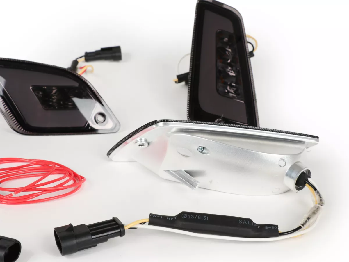 Set indicatori di direzione anteriori+posteriori -POWER 1 LED (dal 2014) Luce di marcia diurna anteriore + luce di posizione posteriore (E-mark)- Vespa GT, GTL, GTV, GTS 125-300 - fumè