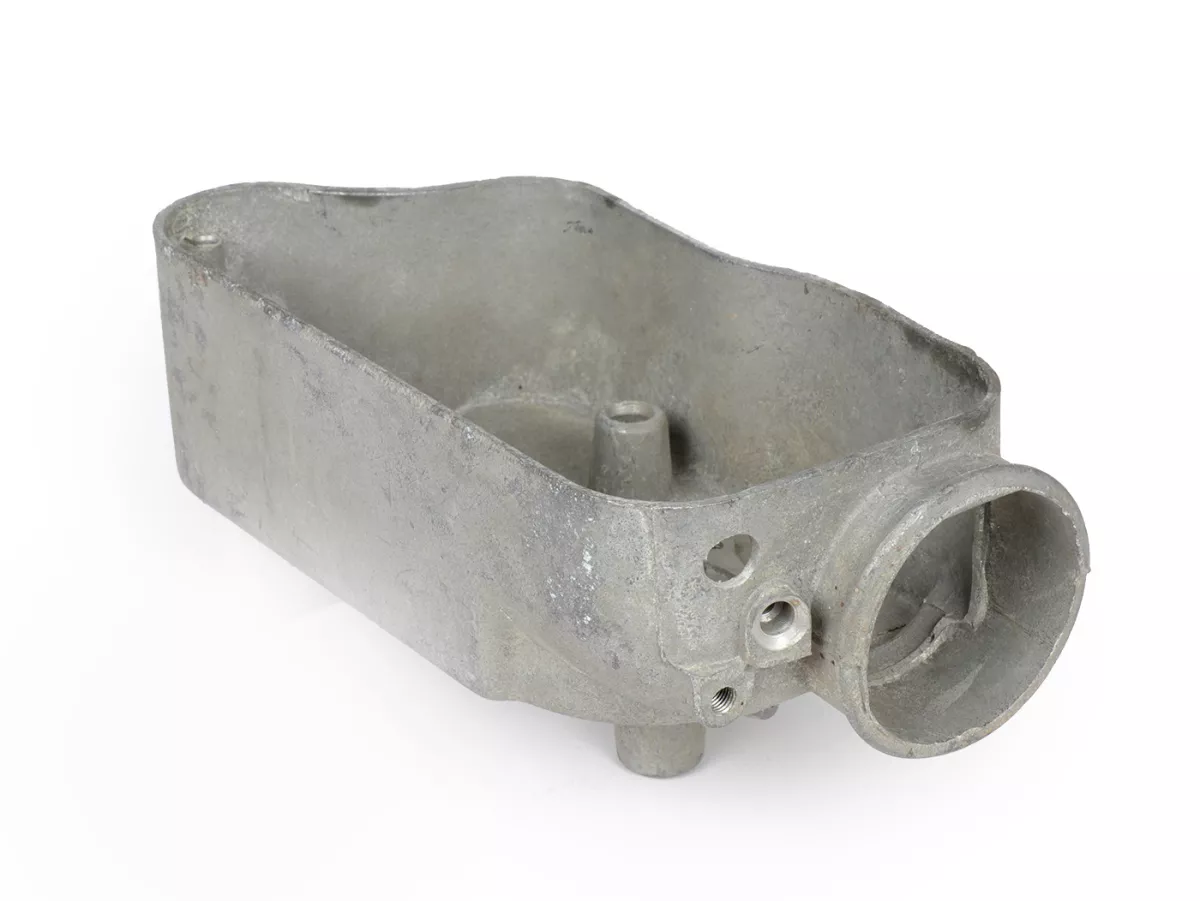 Carburettor casing -LML reed valve, with autolube- fits LML engine casing for Vespa Largeframe (PX, Sprint, Rally, VBB etc.) with reed valve intake and autolube