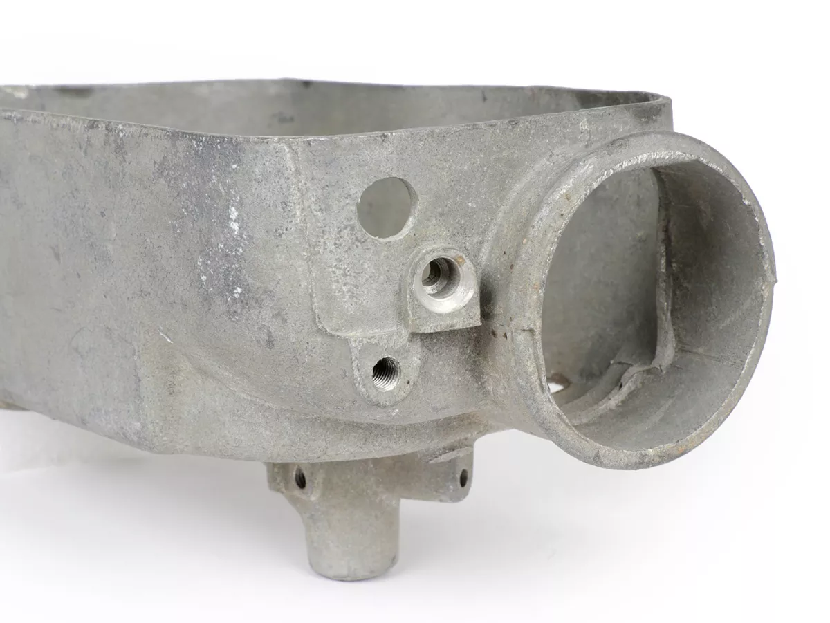 Carburettor casing -LML reed valve, with autolube- fits LML engine casing for Vespa Largeframe (PX, Sprint, Rally, VBB etc.) with reed valve intake and autolube