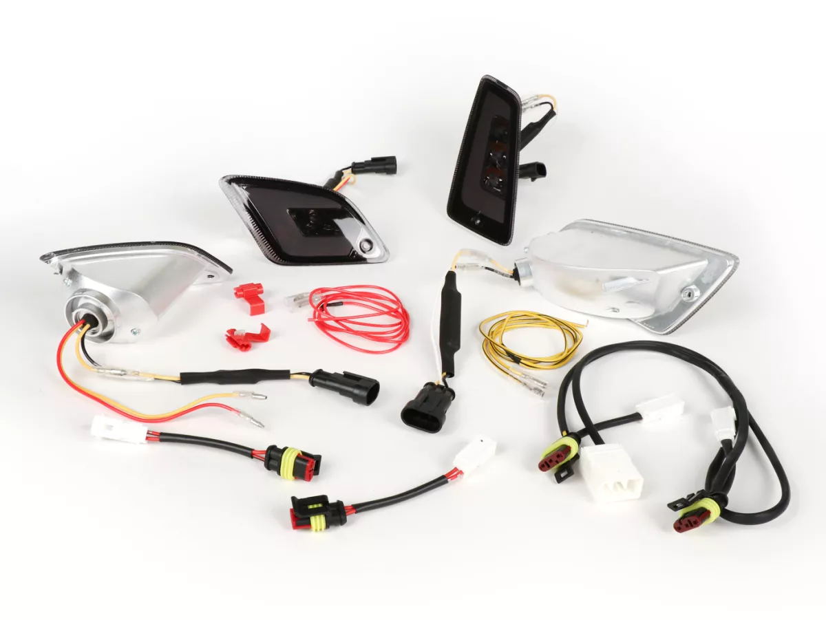 Knipperlichtenset voor+achter -POWER 1 LED (tot 2014) Dagrijlicht voor + positielicht achter (E-markering)- Vespa GT, GTL, GTV, GTS 125-300 - gerookt