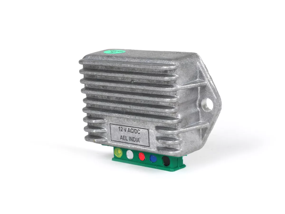 Regolatore di tensione -AEL 5 pin 12V (G-G-B+-C-terra) - utilizzato per LML 125-200cc Star, Deluxe, Speedy, Stella