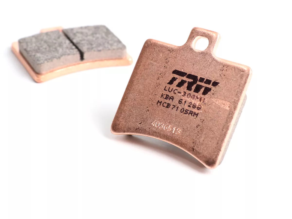 Pastillas de freno traseras -TRW Sinter MCB710SRM (con ABE) -para pinza de freno PORCO NERO POWER CNC by Spiegler de 2 pistones, Ø=29mm- Vespa GT/GTS/GTV 125-300cc (con y sin ABS)