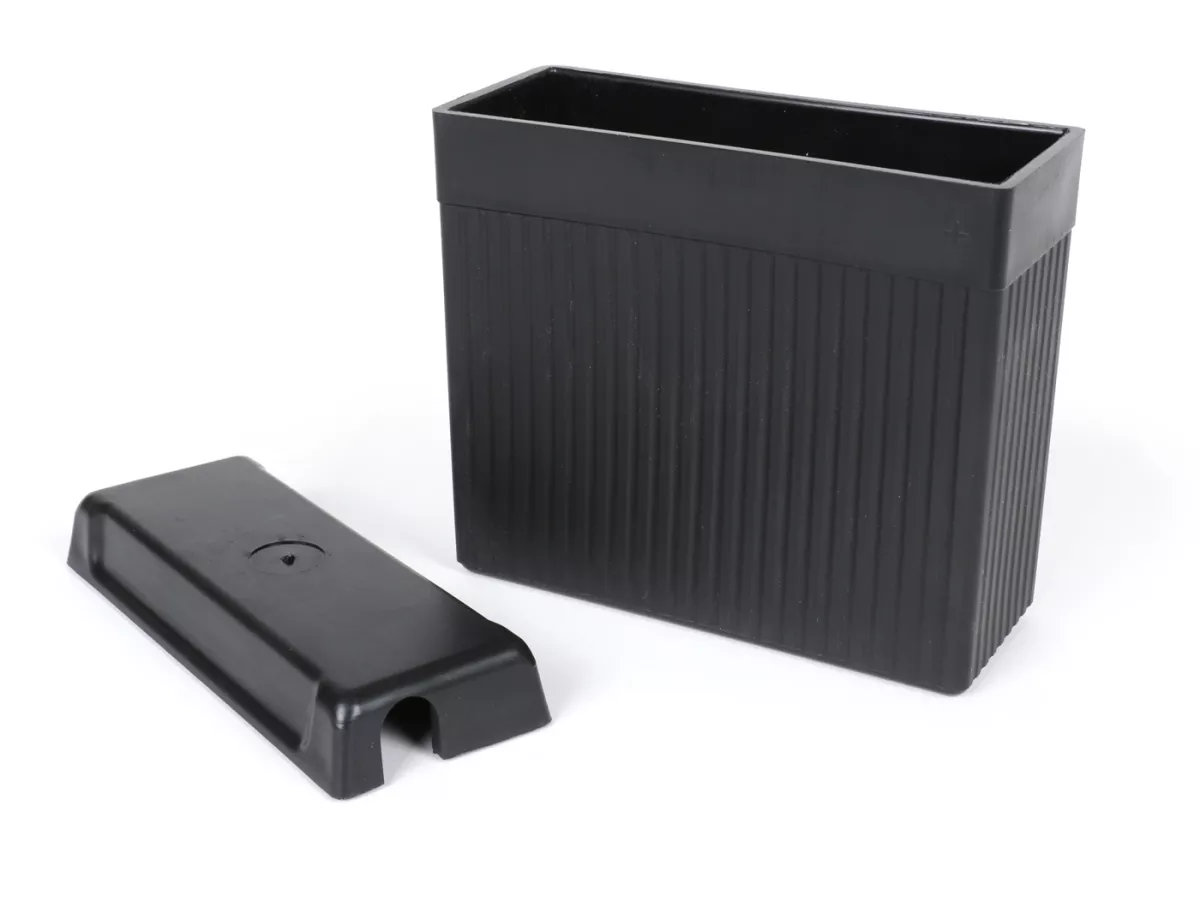 Lege batterij incl. deksel Deksel -Gel RAE 3s3- B39-6 (6N7-1)- 6V 7Ah - 126x126x48mm - Vespa Sprint150 (VLB1T)(D), VNB1T, VL3T, VB1, VBA1, VBB1, GL150 (VLA1), VGL1, Vespa150 T3 (VD2T), Vespa150 T4 (VGLA1T-VGLB1T), Lambretta (Series 2, tot 10/1959) - Loodz