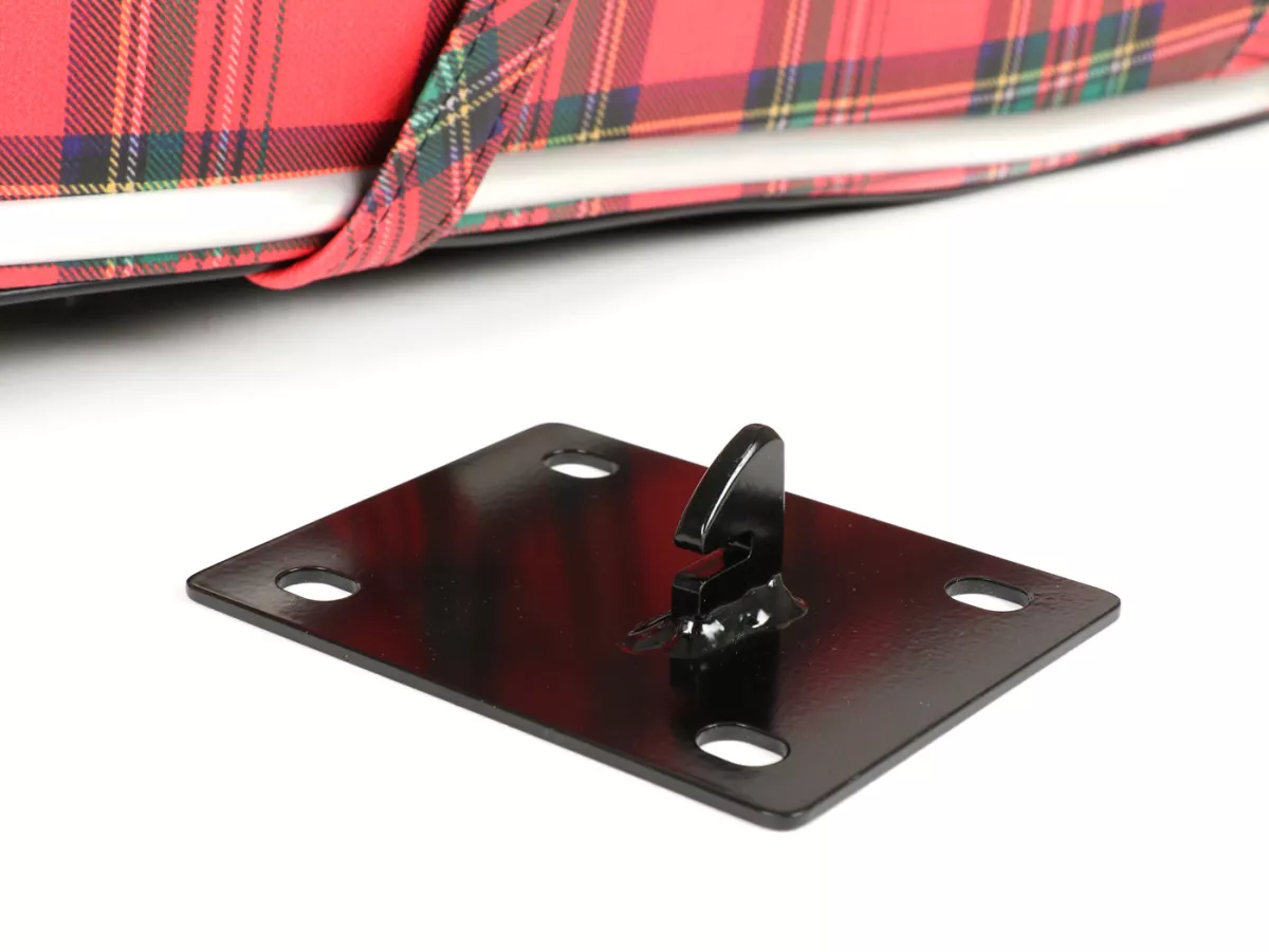 Seat -SELLERIA TREZZI- Lambretta LI, LI S, SX, TV, DL, GP - Tartan red