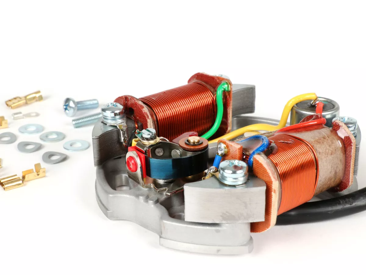 Encendido -placa baseVESPA (encendido por contacto, 4 cables, 6V 15W, 2 bobinas, contactos cortos)- Vespa V50 - 50 R (V5A1T 853411-), 50 Special (V5B1T 70567-), 50 Special (V5B3T) - bobina de encendido externa, con función de luz de freno